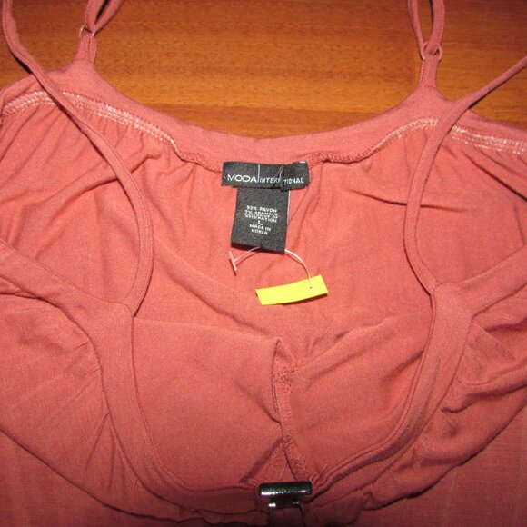 MODA INTERNATIONAL Slinky Tank Top - Sz L - NEW - Picture 5 of 7